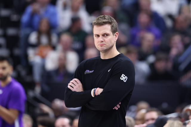 本赛季NBA最受欢迎的球衣号码：8号